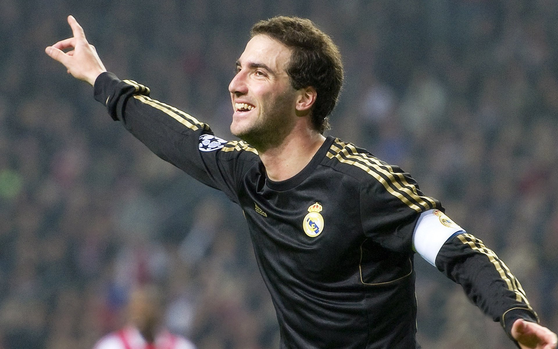 达里尔·基:以精准拦截和防守反击,为全黑队提供了大量进攻机会